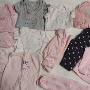 Newborn outfit lot